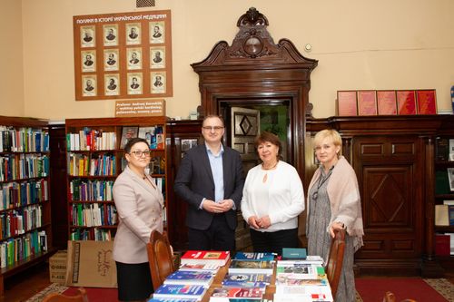 Поезія єднає покоління